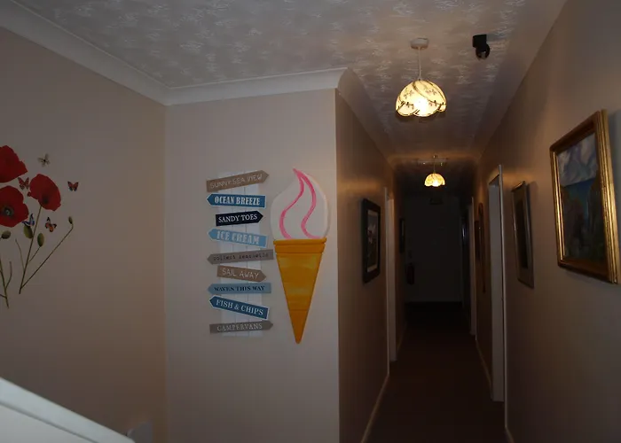 The River House Hostel *