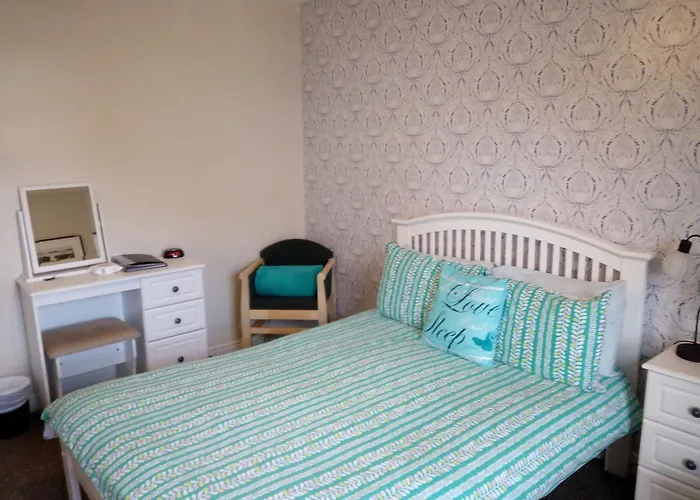 Hostel The River House