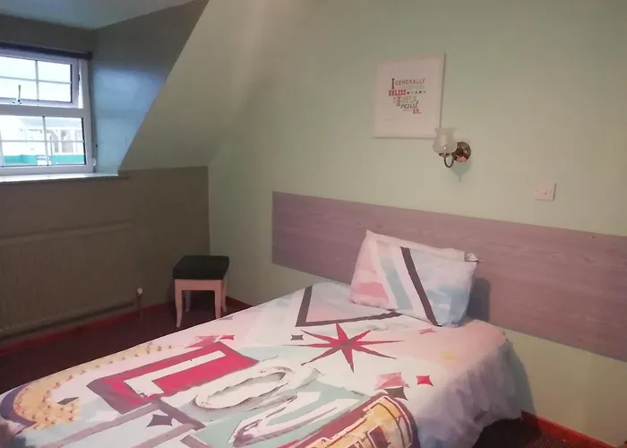 The River House Hostel *